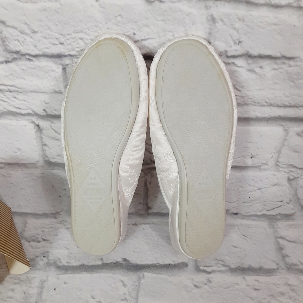 Isotoner collection quilted satin slippers - Picture 4 of 11